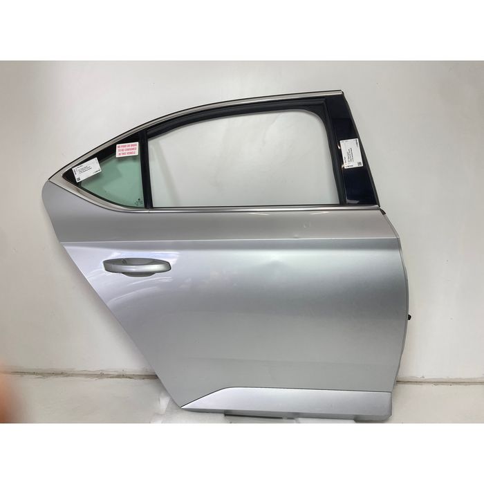 Задна дясна врата за skoda superb b8 3v - 3v5833056b