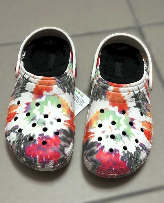 Papuci imblăniți 34-35 Crocs, multicolor, super pret!