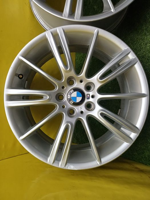 Диски R18 5x120 на BMW.