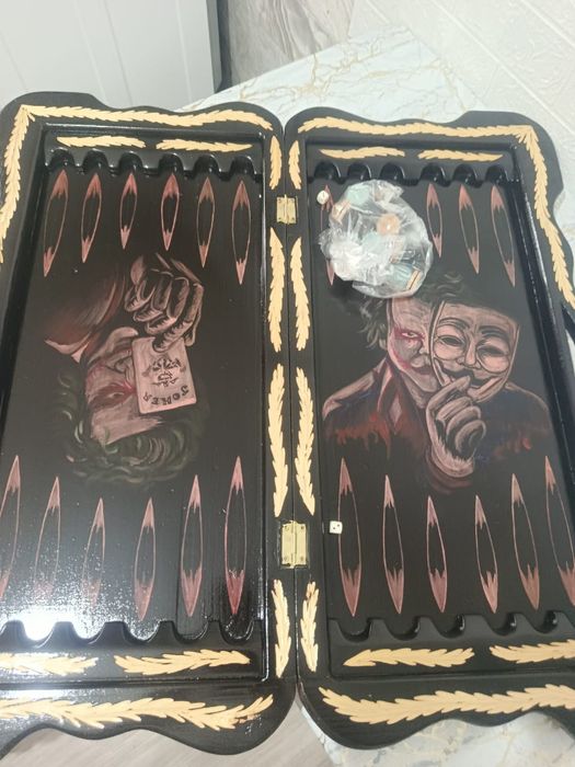 Продам подарочный набор нарды , кораблики