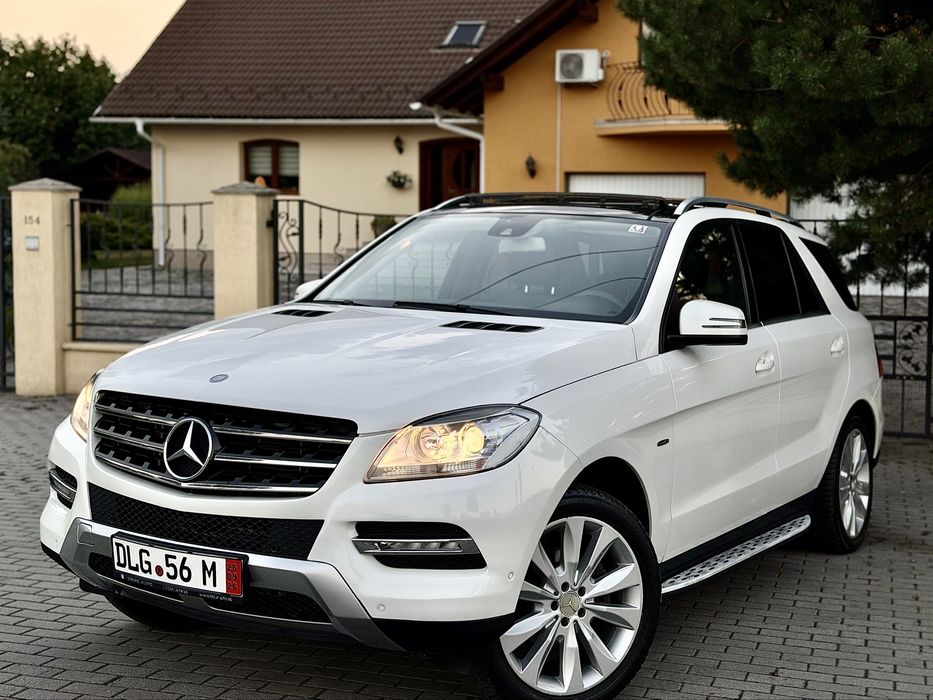 Mercedes ML350 2013 258cp 4Matic AMG 3.5T carlig ! Top