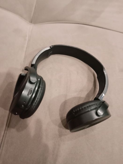 Наушники очень хорошие