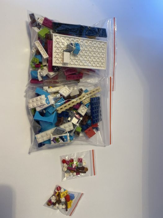 ЛЕГО Френдс - Ван за горещ шоколад в зимния курорт 41319