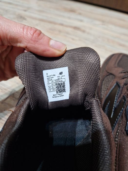 Adidasi NB 9060 Dark Brown