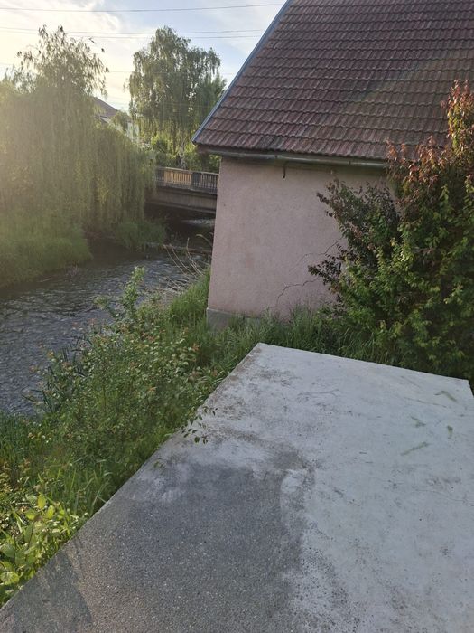 Spațiu comercial de vânzare sau închiriat – Reghin, str. Pomilor nr. 7, vad comercial bun