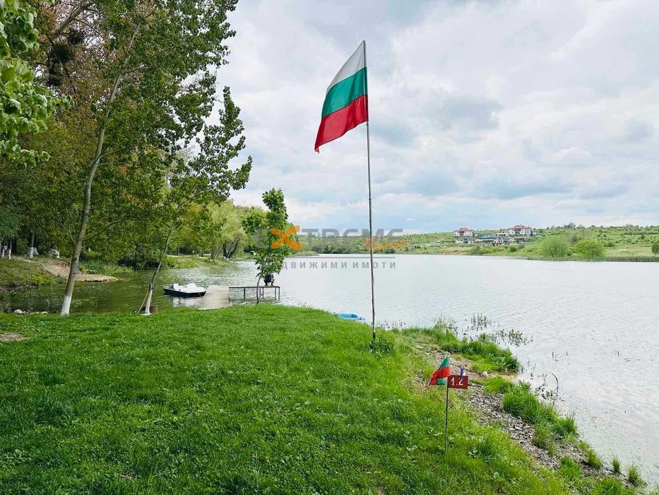 Парцел в с. Николаевка