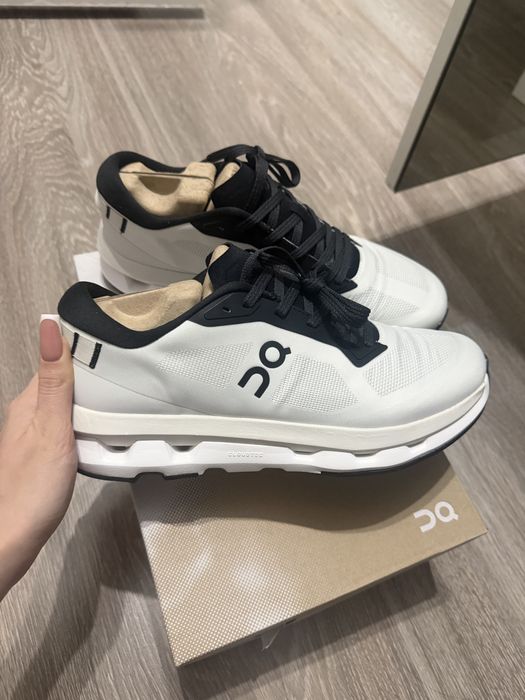 On running кроссовки