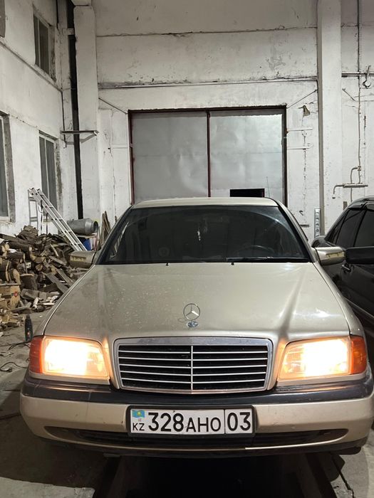 Продам Мерседес С200