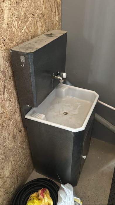 Умывальник, мойка