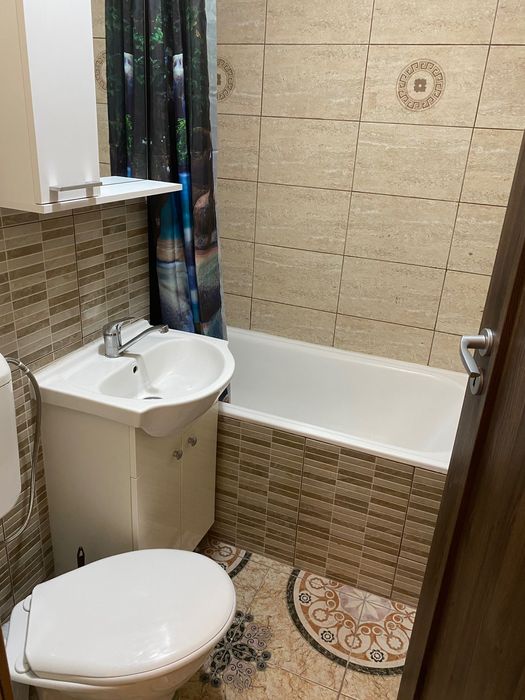 Garsonieră de închiriat