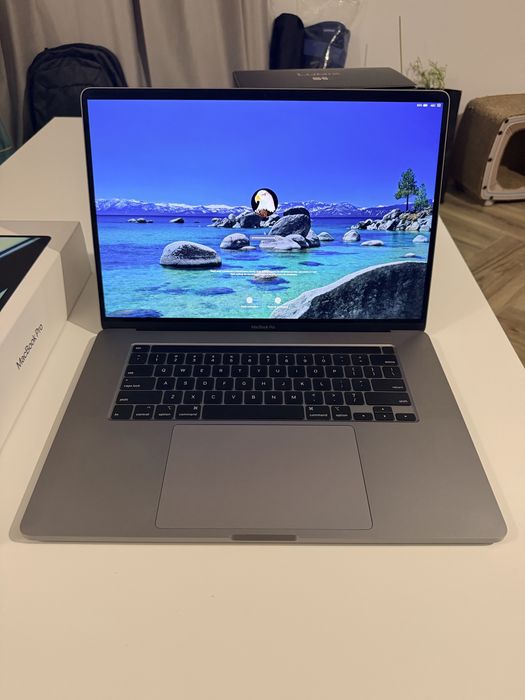 Macbook Pro 16” Touchbar Impecabil
