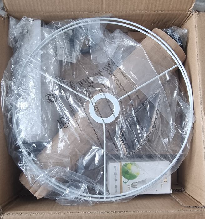 Стилна Настолна лампа