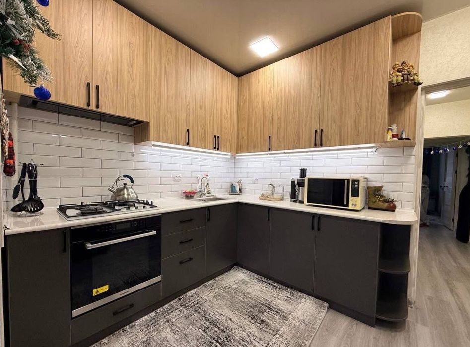 Чиланзар 5. Улучшенная планировка.  Продается 3 комнатная квартира