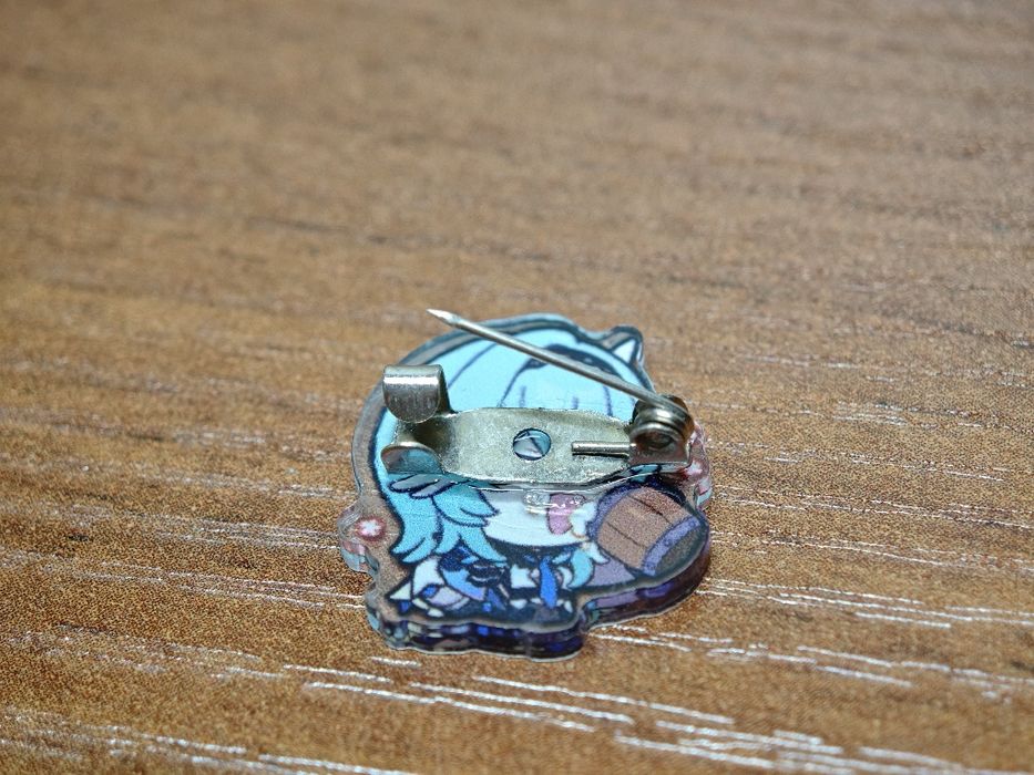 Значки с персонажами Genshin impact