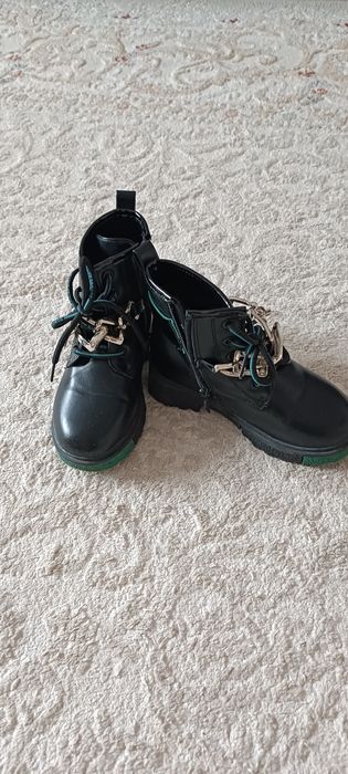 Обувь на девочку