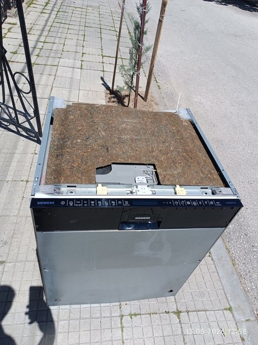 Съдомиялна за вграждане siemens iq700