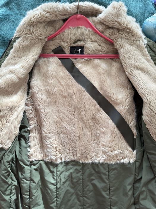 Зелено яке тип парка Zara