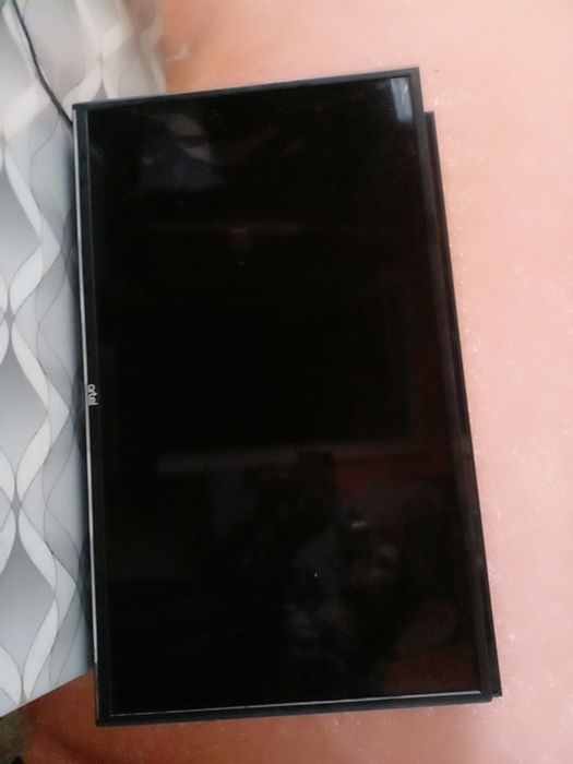 Televizor (ekrani kuygan) - ehtiyot qismlar yoki ta'mirlash uchun