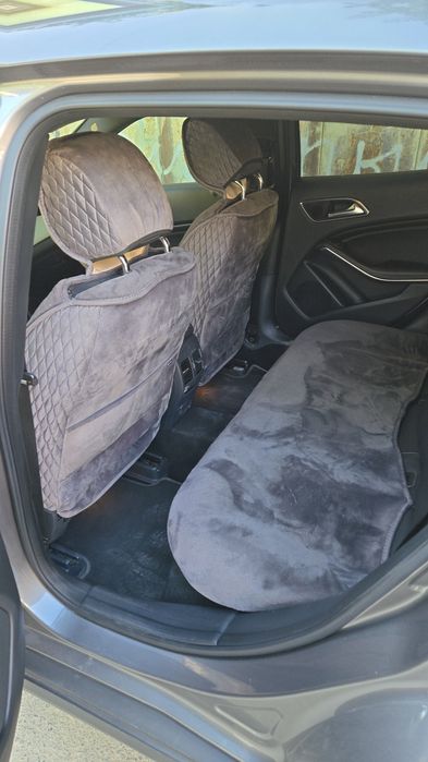 Продам мерседес GLA-250