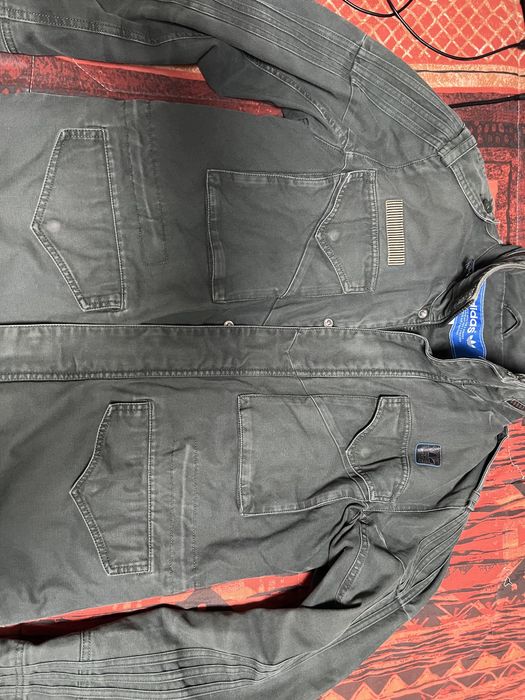 Adidas шуба карго