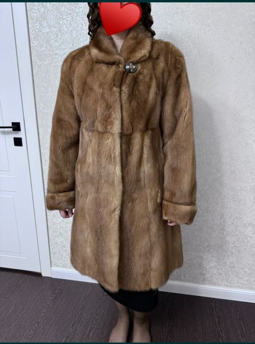 Продам норковую шубу