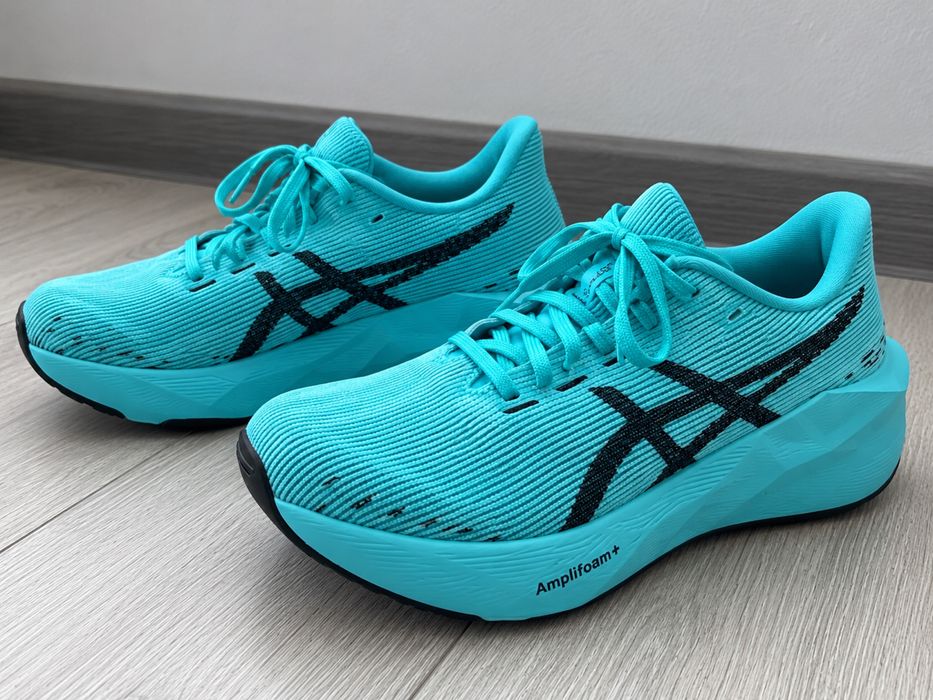 Asics Novablast 6