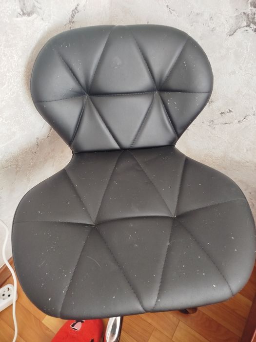 Продам очень удобный стул