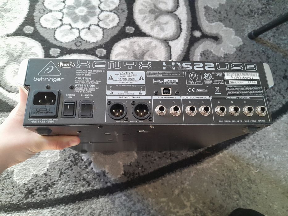 Микшер behringer xenyx x1622 USB