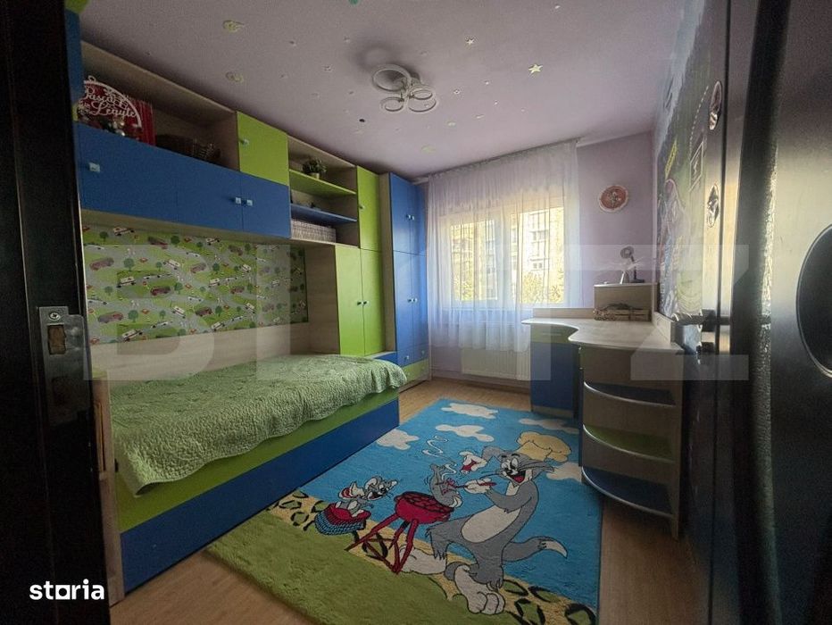 Apartament cu 3 camere, 64 mp, zona Nufarul