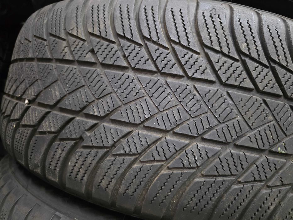 4бр Зимни гуми 225 60 17 - Bridgestone - DOT 2022, 2023