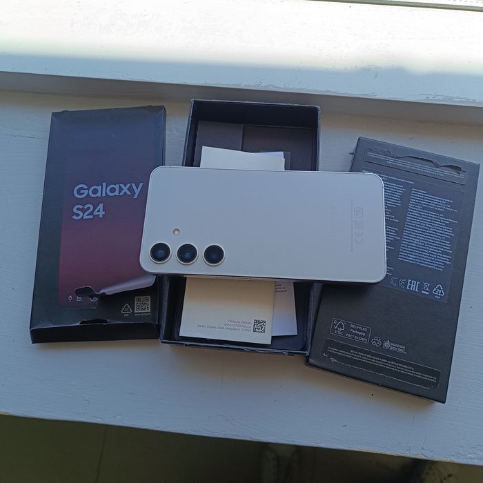 Samsung s24 8/128