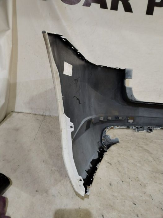 Bara spate Skoda Superb 3, kombi, break, cod de origine OE 3V9807421, 2015, 2016, 2017, 2018, 2019, 2020, 2021, 2022, 2023, 2024.