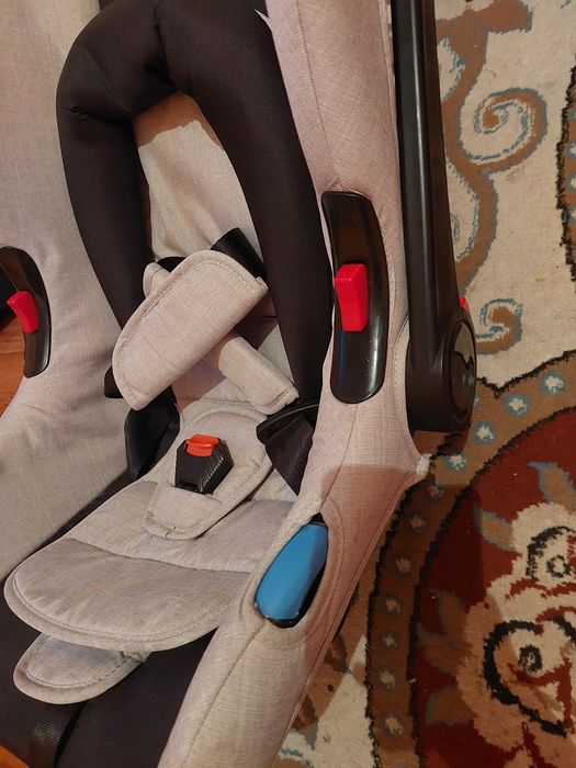 Авто кресло детское