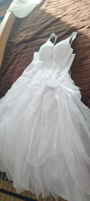 Vând rochie de mireasa