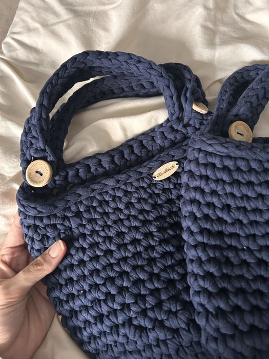 Вязаные подвесные корзинки, на кроватку или люльку