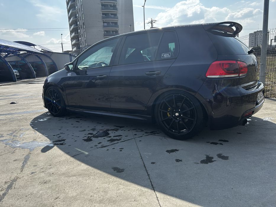 VOLKSWAGEN Golf 2010 — imagine 4