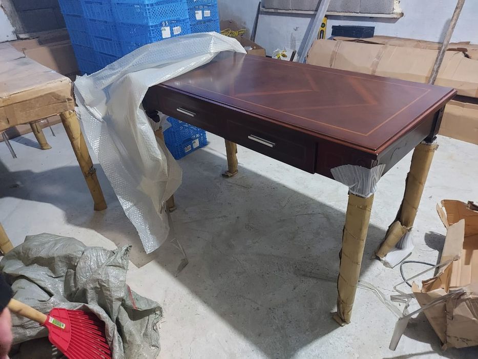 Продам комплект гостич.мебель