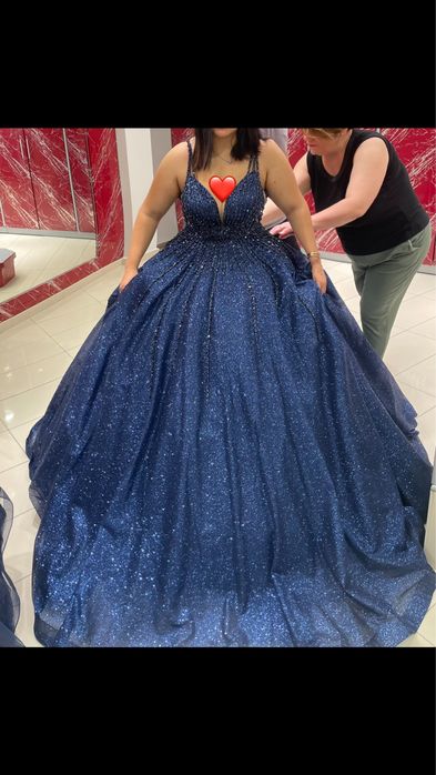 Булченска рокля елагантно