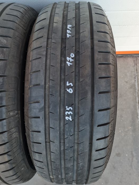 Летни гуми 4 броя VREDESTEIN Sporttrac5 235 65 R17 дот 1719