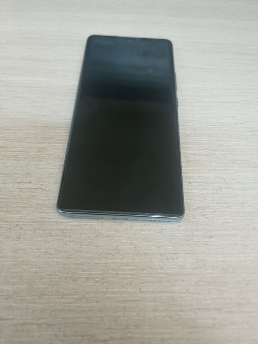 Продам Redmi Note 14 Pro gb 256