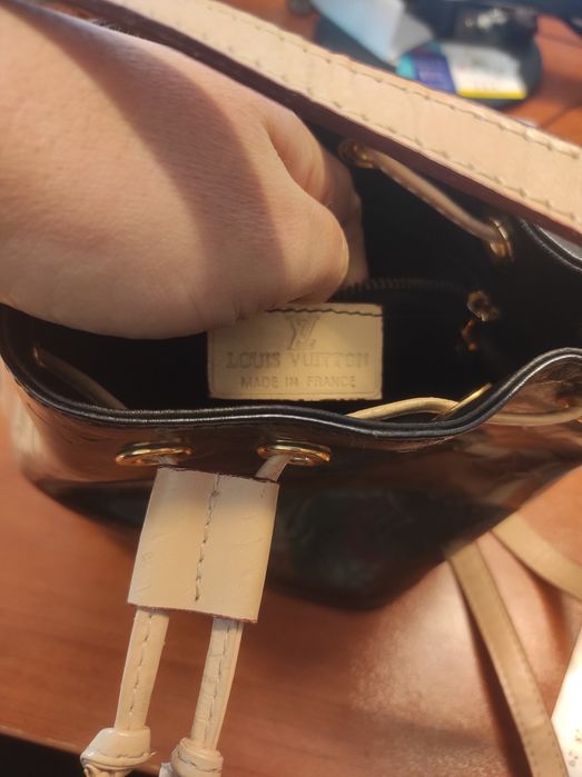 Чанта Louise Vuitton