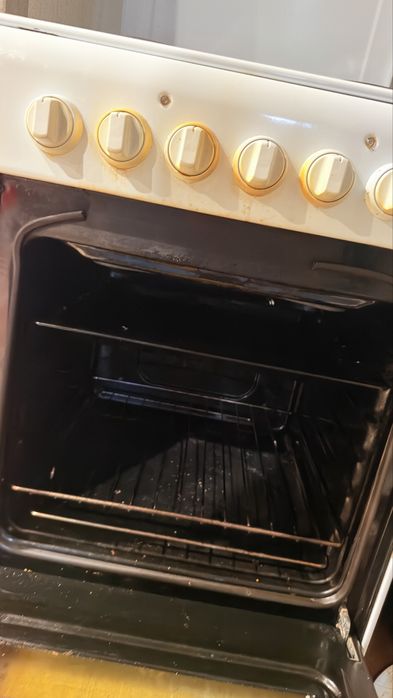 Продам плитку indesit