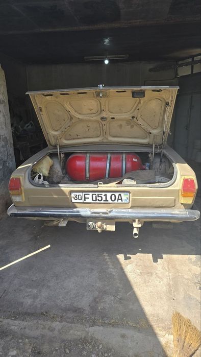 Продаётся Волга 2410