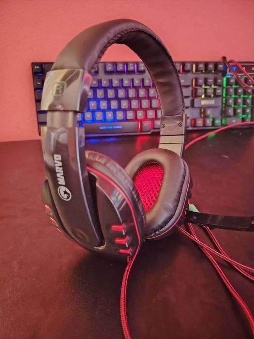 Set tastatura și căști marvo