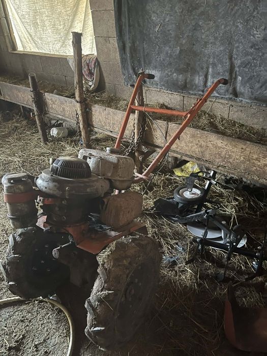 Продава се мотоблок