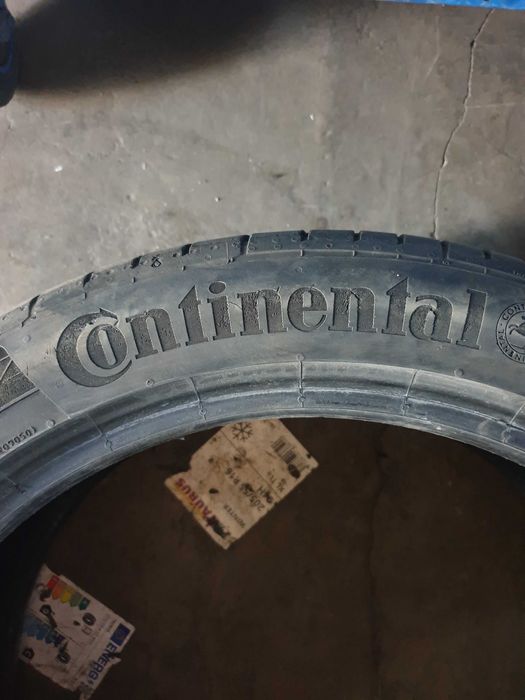 225/45R 18 Continental
