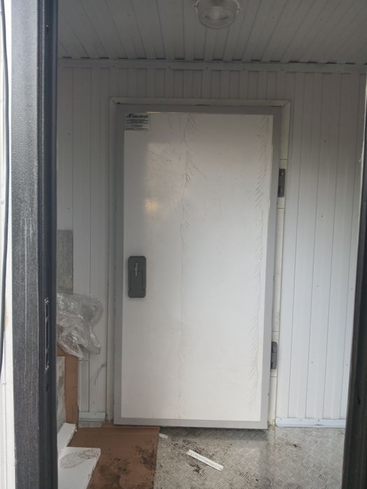 Продам холодилный камера