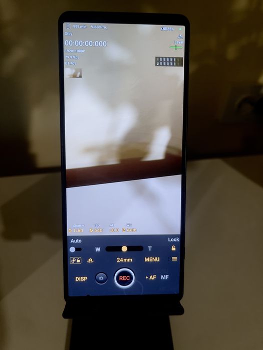 Sony Xperia 1 IV 256GB Premium Deblocat cu un mic punct negru