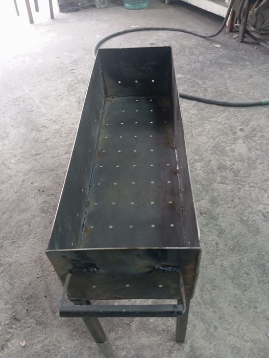 Небольшой мангал