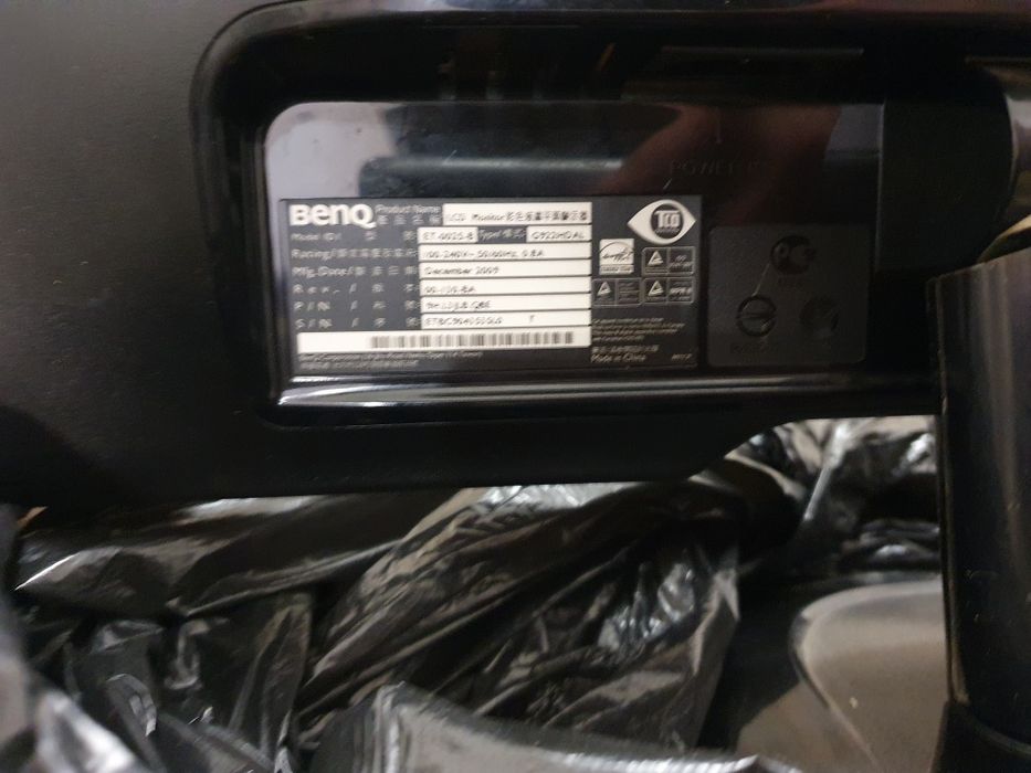 2 Монитора samsung, 1 benq
